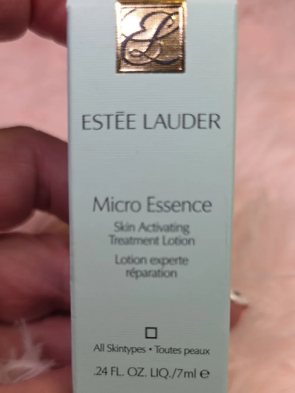 Estée Lauder Micro Essence Treatment Lotion — Mint Green & Gold
